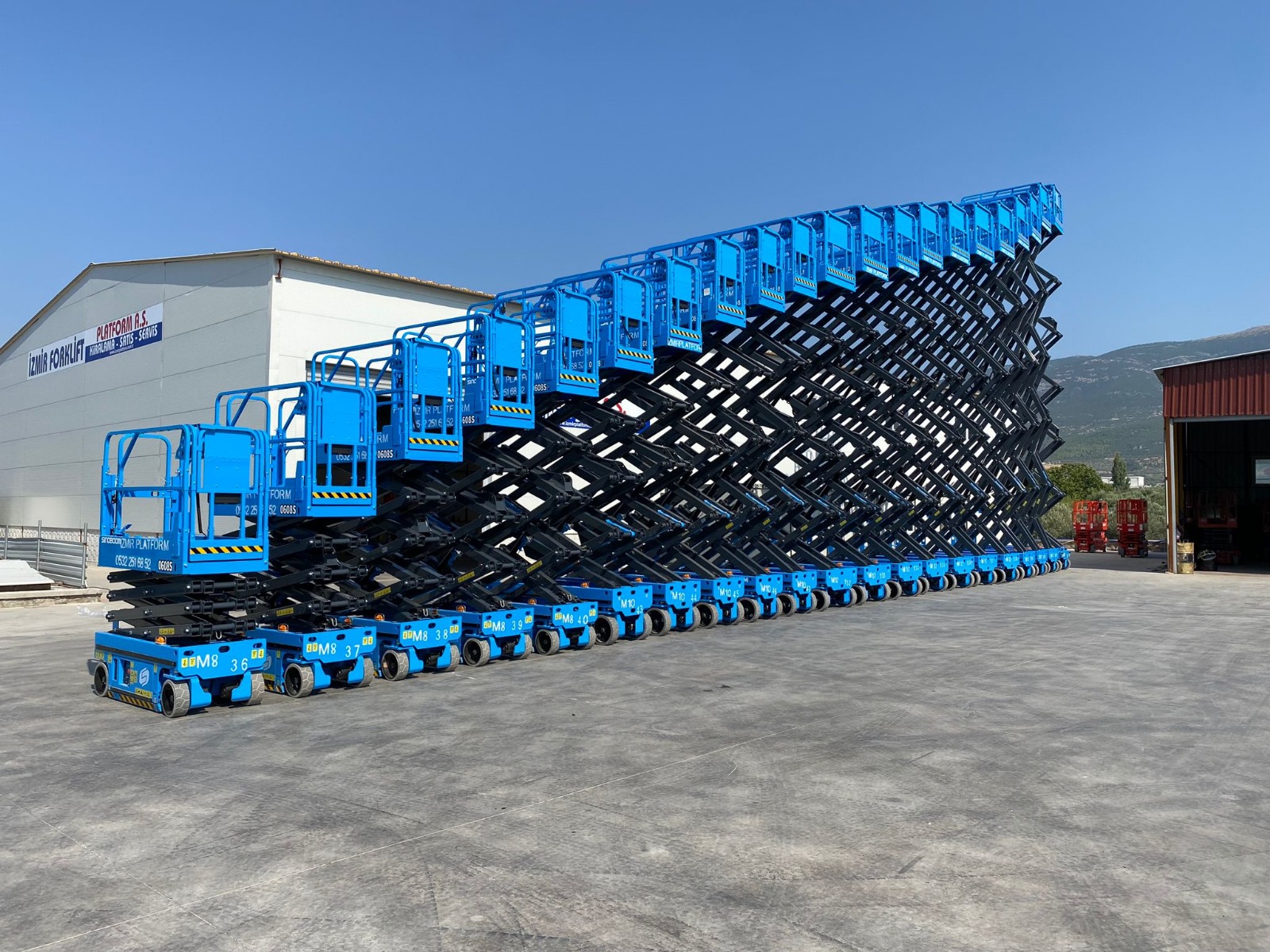 2023 MODEL SINOBOOM MARKA 45 ADET MAKASLI MANLFT SPARMZ FLOMUZA KATILMITIR.