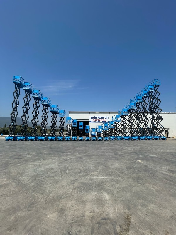 2023 MODEL SINOBOOM MARKA 45 ADET MAKASLI MANLFT SPARMZ FLOMUZA KATILMITIR.